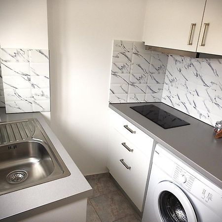 Modern Penthouse Thessaloniki Apartment Bagian luar foto