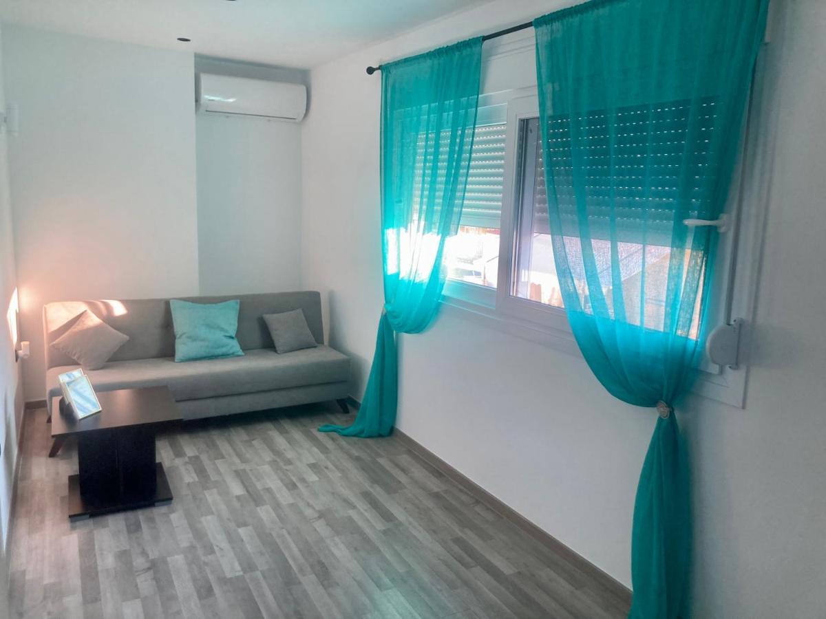 Modern Penthouse Thessaloniki Apartment Bagian luar foto