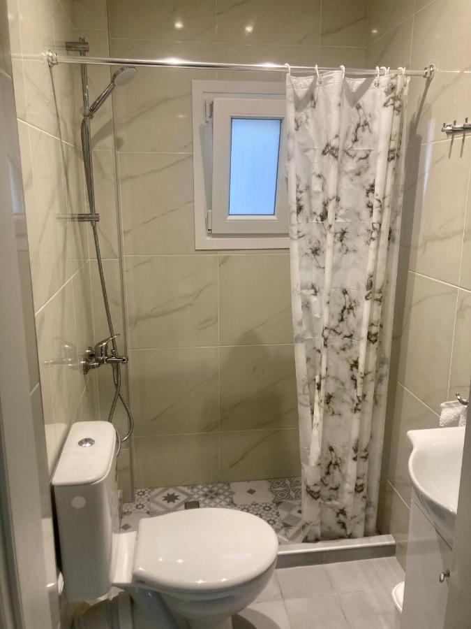Modern Penthouse Thessaloniki Apartment Bagian luar foto